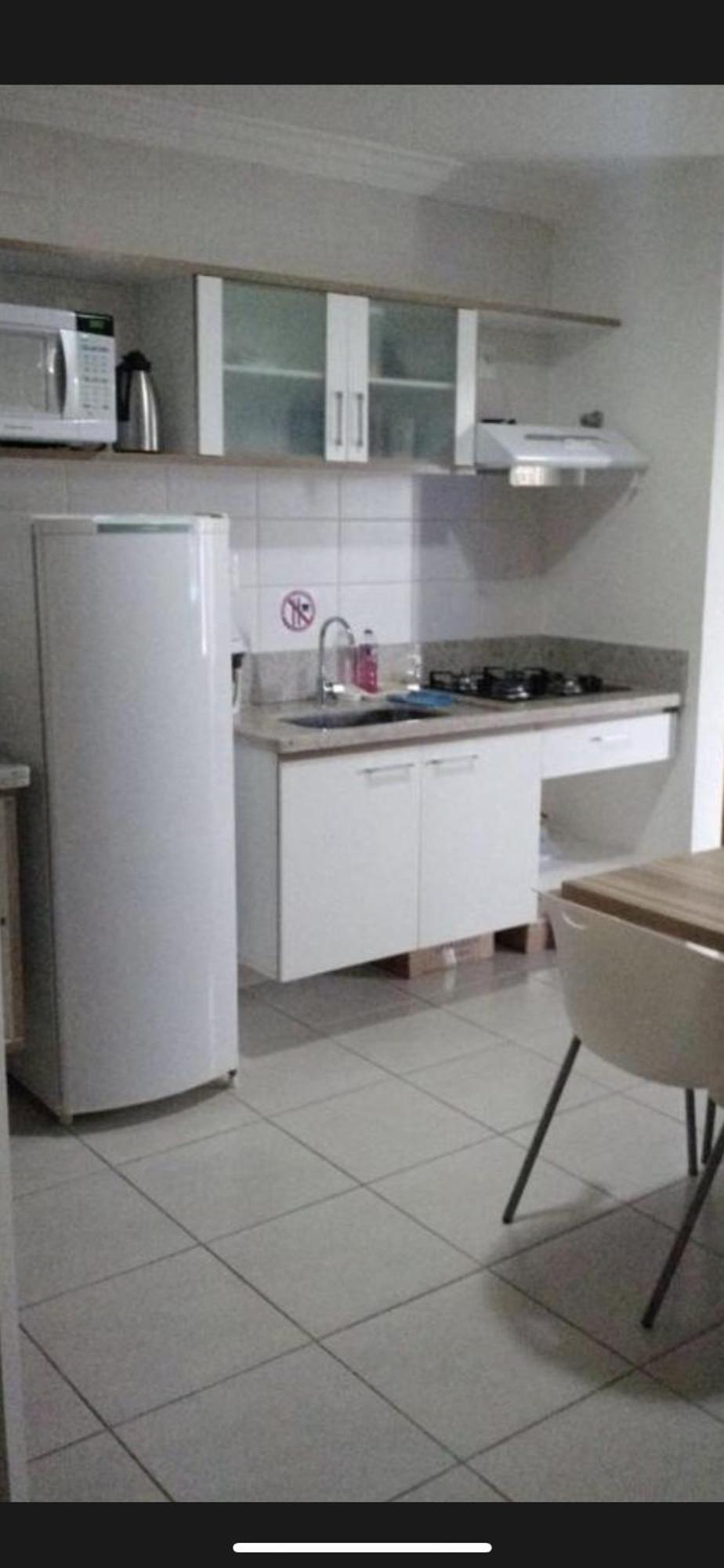 Apartamento Flat Enseada Nautico - *